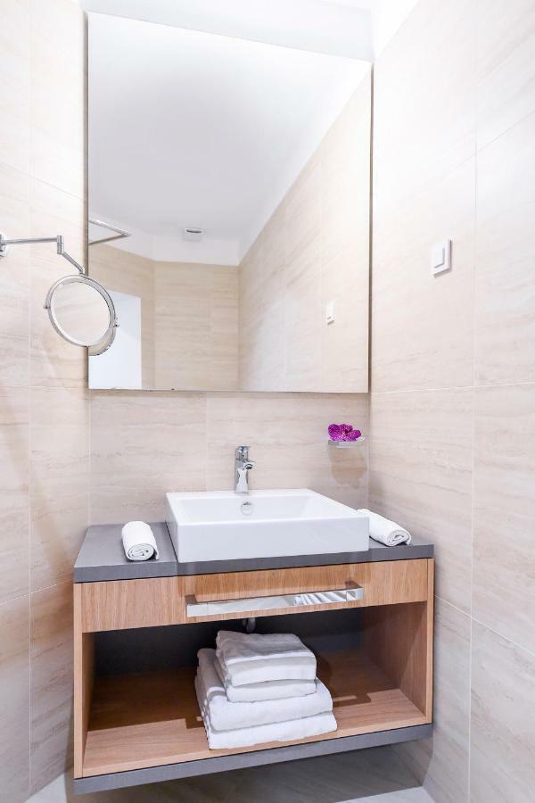 City Centre Chic Apartment Ljubljana 1/4 Eksteriør bilde