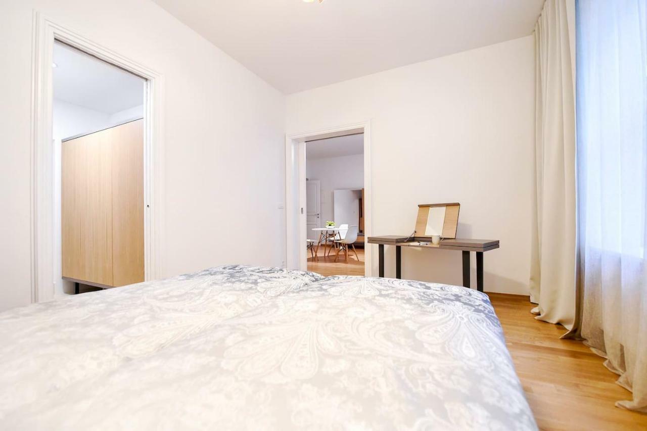 City Centre Chic Apartment Ljubljana 1/4 Eksteriør bilde